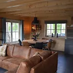 Luxe, Rust En Ruimte Bij De Veluwse Vijf In *
