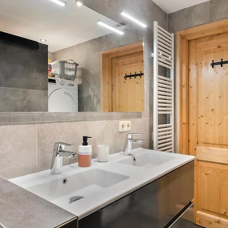 Luxe, Rust En Ruimte Bij De Veluwse Vijf In Nyaraló