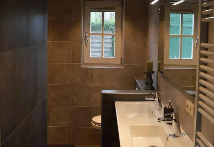 Luxe, Rust En Ruimte Bij De Veluwse Vijf In Nyaraló Epe